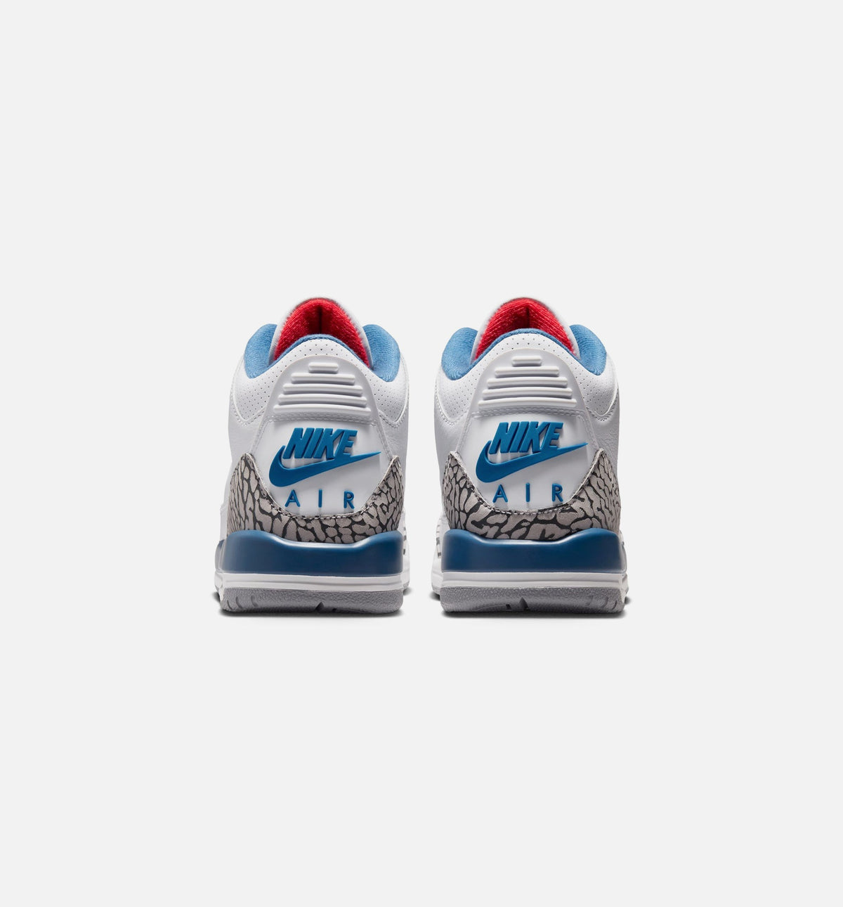 Air Jordan 3 Retro OG True Blue Grade School Lifestyle Shoe – White/Fire Red/True Blue