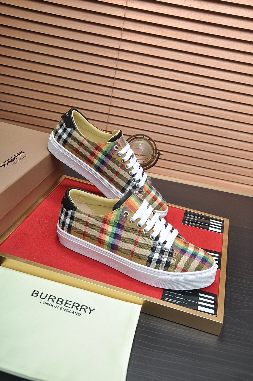 Burberry Beige Check Low-Top Sneakers - Beige Check-Pattern Upper